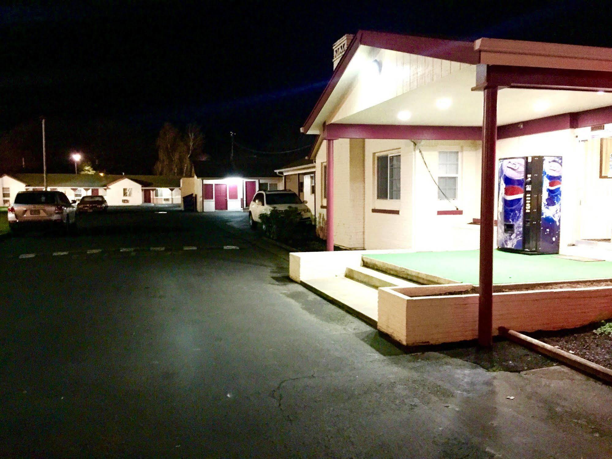 Travelers Inn Motel Salem Eksteriør billede